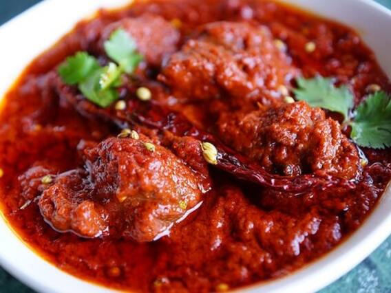 In Pics: राजस्थान घूमने जा रहे हैं तो इन लजीज डिश को जरूर करें ट्राई, कभी नहीं भूलेंगे स्वाद