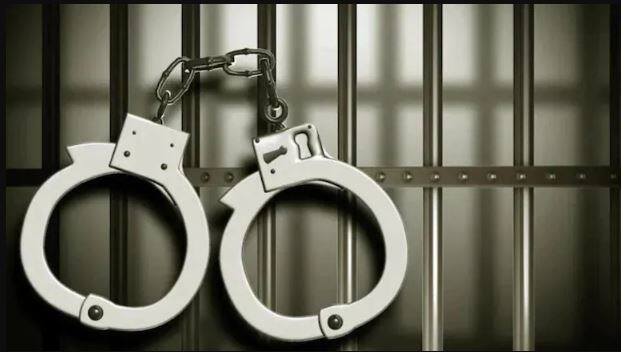 Mathura Fire brigade Arrested for Molesting a Woman on day of Shri Krishna Janmashtami police Mathura News : ਮੰਦਿਰ 'ਚ ਮਹਿਲਾ ਨਾਲ ਅਸ਼ਲੀਲ ਹਰਕਤ ਕਰਨ ਵਾਲਾ ਪੁਲਿਸ ਮੁਲਾਜ਼ਮ ਗ੍ਰਿਫਤਾਰ, ਵਾਇਰਲ ਹੋ ਰਹੀ ਸੀ ਵੀਡੀਓ   