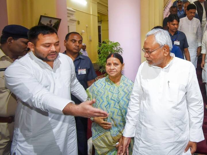 Bihar Floor Test: Nitish Kumar passed the floor test, BJP walked out Bihar Floor Test: ਨਿਤੀਸ਼ ਕੁਮਾਰ ਨੇ ਪਾਸ ਕੀਤਾ ਫਲੋਰ ਟੈਸਟ, ਬੀਜੇਪੀ ਨੇ ਕੀਤਾ ਵਾਕਆਊਟ