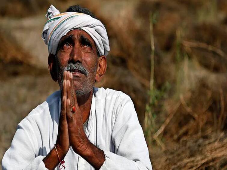 Chief Minister Eknath Shinde emotional letter to farmers CM Eknath Shinde : तुम्हाला शिवछत्रपतींची शपथ, आत्महत्या करु नका, मुख्यमंत्र्यांचं शेतकऱ्यांना भावनिक पत्र