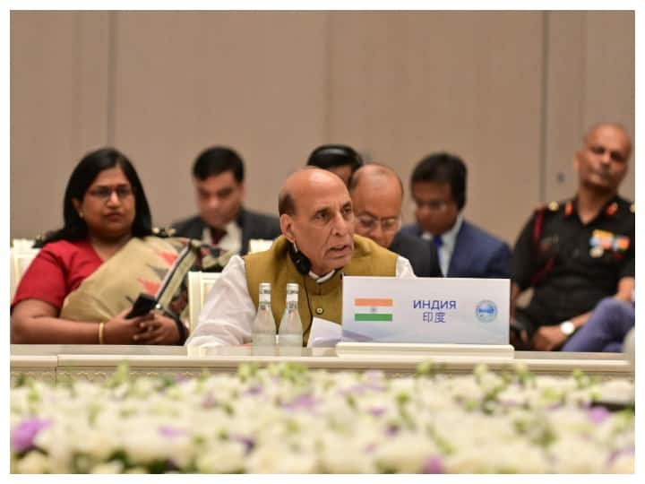 Rajnath Singh Calls Upon SCO To Control Cross-Border Terrorism, Wants Russia-Ukraine Talks To Resolve Crisis