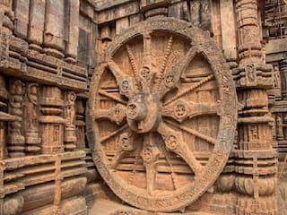 Tour Package: भुवनेश्वर के 'कोणार्क मंदिर' के करने हैं दर्शन तो IRCTC के भुवनेश्वर स्पेशल टूर का उठाएं लाभ, जानें कितनी लगेगी फीस