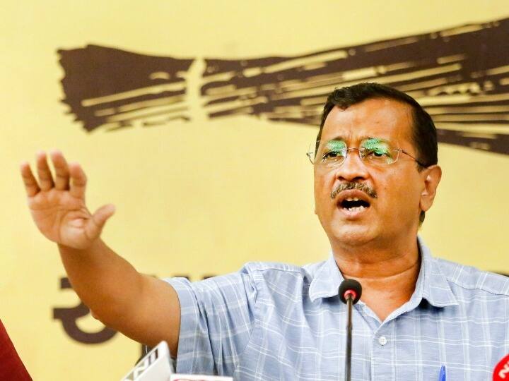 Delhi Assembly Session: AAP नेताओं को मिले 'ऑफर' पर मचा घमासान, केजरीवाल सरकार ने बुलाया विधानसभा का विशेष सत्र Arvind Kejriwal Calls Special Session of Delhi Assembly PAC Meeting Manish Sisodia Delhi Governemt Delhi Assembly Session: AAP नेताओं को मिले 'ऑफर' पर मचा घमासान, केजरीवाल सरकार ने बुलाया विधानसभा का विशेष सत्र