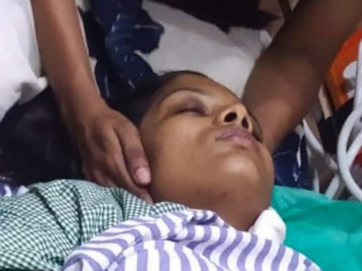 Chennai: RPF Woman Constable Who Objected To Man Entering Ladies Compartment In Train, Stabbed Chennai: RPF Woman Constable Who Objected To Man Entering Ladies Compartment In Train, Stabbed