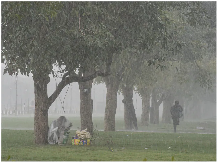 Weather Update: UP ਤੋਂ Odisha ਤੱਕ ਤੇਜ਼ ਹਵਾਵਾਂ ਨਾਲ ਮੀਂਹ ਦੇ ਆਸਾਰ, ਪੰਜਾਬ-ਹਰਿਆਣਾ 'ਚ ਹੋ ਸਕਦੀ ਹਲਕੀ ਬਾਰਿਸ਼ , ਜਾਣੋ ਦੇਸ਼ ਭਰ ਦਾ ਮੌਸਮ