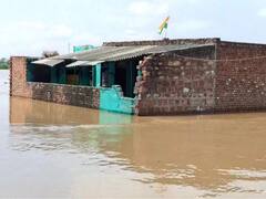 In Pics: खतरे के निशान से ऊपर बह रही चंबल नदी, 80 बाढ़ प्रभावित गांवों में सेना ने चलाया बचाव अभियान