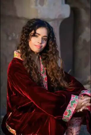 સોશિયલ મીડિયા પર, લોકેશ તેની ફિટનેસ રૂટિનના  વીડિયો અને તસવીરો શેર કરતો રહે છે.