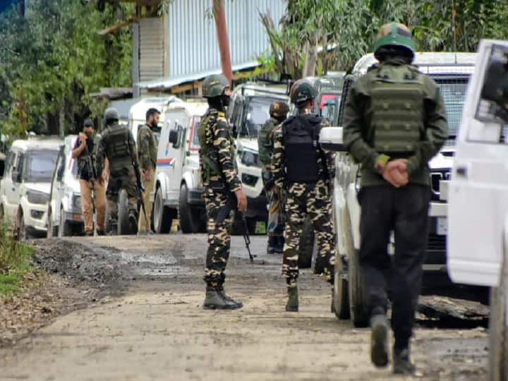 Jammu Kashmir 3 Terrorists Killed As Army Foils Major Infiltration Bid Along LoC In Uri's Baramulla J&K: 3 Terrorists Killed As Army Foils Major Infiltration Bid Along LoC In Uri's Baramulla