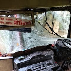 दापोलीत दोन बसची समोरासमोर धडक; 25 प्रवासी जखमी, शाळकरी विद्यार्थ्यांचा समावेश