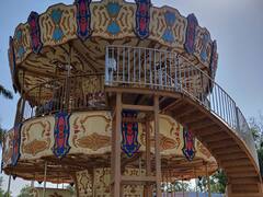 AATAPI Wonderland Theme Park: वडोदरा में इस वीकेंड करना है चिल तो ये थीम पार्क है बेस्ट, यहां है 40 से अधिक राइड और झूले