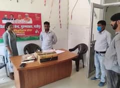 गाजीपुर: बूस्टर डोज में फर्जीवाड़े की शिकायत मिलने पर ट्रॉमा सेंटर पहुंचीं एसडीएम, रिकॉर्ड देखा तो...