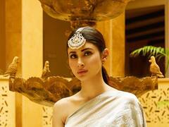 PHOTO : ‘बेबी डॉल मे सोने दी...’, मौनी रॉयच्या लूकवर खिळल्या साऱ्यांच्या नजरा!