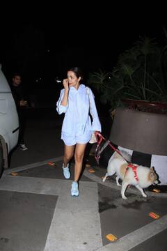 Malaika Arora At Airport: बेटे अरहान को एयरपोर्ट पर ड्रॉप करने पहुंचे मलाइका अरोड़ा और अरबाज खान, सामने आईं तस्वीरें