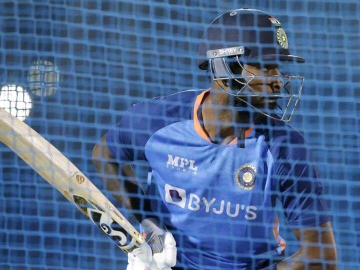 मधल्या फळीत ऋषभ पंत, दीपक हुडा, हार्दीक पांड्या, रवींद्र जाडेजा हे असणार आहेत.