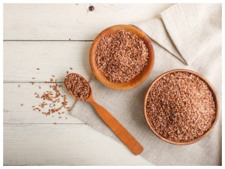 Benefits of Brown Rice: WHO shares nutrition tips ‘to reduce your risk of non-communicable diseases like diabetes, cancer’ चावल की पॉलिशिंग कर देती है पोषक तत्वों को खत्म, जानें किस राइस के सेवन से हो सकता है कैंसर से बचाव