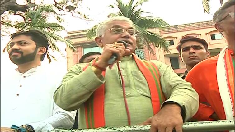 BJP Leader Dilip Ghosh attacks TMC from a rally of Pailan Dilip Ghosh : 
