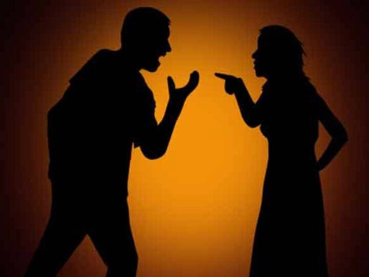 Jharkhand Husband caught wife with lover from hotel in deoghar, know what happened next Jharkhand News: देवघर में आधी रात पति ने पत्नी को प्रेमी के साथ होटल में पकड़ा, फिर ये हुआ 