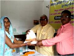 सोनभद्र में मूर्तिकारों की कमाई बढ़ाने के लिए बांटे गए इलेक्ट्रिक चाक, दीपावली पर अच्छी कमाई की उम्मीद