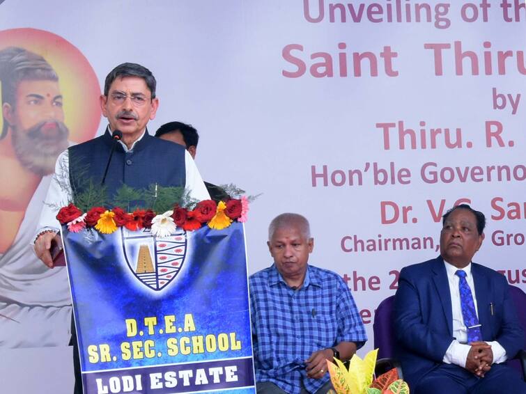 Tamil Nadu Governor Ravi ticks off G.U. Pope’s Thirukkural translation RN Ravi: உளறல்களை நிறுத்துங்கள்..தமிழ்நாடு ஆளுநரின் பேச்சு.. எம்.பி. சு. வெங்கடேசன் கண்டனம்!