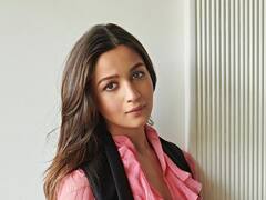 Alia Bhatt: प्रेग्नंट आलिया भट्टने गुलाबी रंगाच्या ड्रेसमध्ये केले लेटेस्ट फोटोशूट, 'ब्रह्मास्त्र'बद्दल म्हणाली..