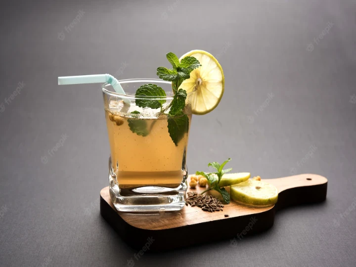 Myths Vs Facts: સવારે ખાલી પેટ જીરું અને અજમાનું પાણી પીવાથી વજન ઘટે છે, જાણો આ વાતમાં કેટલી છે સચ્ચાઈ