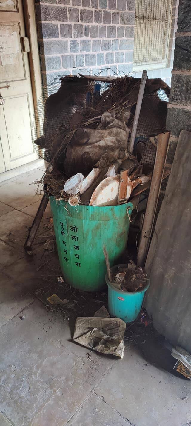 100 नगरसेवक असलेली सत्ता संपली पण या वाड्याचे दुर्दैव आजून संपले नाही, असं म्हणत त्यांनी विरोधकांवर निशाणा साधला.