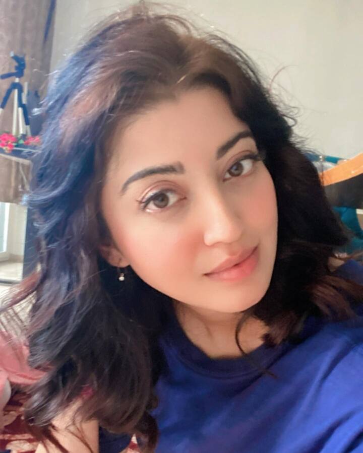 வெண்ணிலவோ வாழ்ந்ததும் தேய்ந்திடுமே
