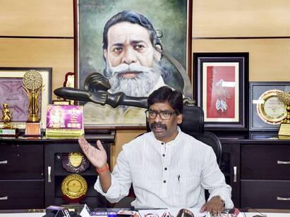 Jharkhand CM Hemant Soren disqualification: Governor to take call today CM Hemant Soren: ஆளுநர் என்ன முடிவு எடுப்பார்? - எம்.எல்.ஏ.க்களுடன் முக்கிய ஆலோசனையில் ஜார்க்கண்ட் முதலமைச்சர்