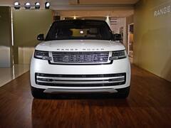 2022 Range Rover First Look Review: बेहद लग्जरी और फीचर्स से भरपूर है 2022 न्यू रेंज रोवर, देखें फर्स्ट लुक रिव्यू