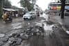 Nashik Potholes : नाशिकचे खड्डे पोहचले उच्च न्यायालयात, माजी महापौरांची कोर्टात धाव, जनहित याचिका दाखल 