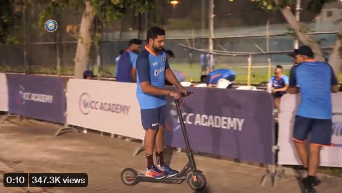 Asia Cup: Rohit Sharma's dashing entry to ground riding a scooter gets Twitter talking ahead of India vs Pakistan clash Asia Cup 2022: স্কুটার চালিয়ে মাঠে ঘুরছেন রোহিত, পাক-যুদ্ধের আগে খোশমেজাজে হিটম্যান