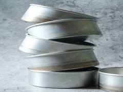 एल्युमीनियम के बर्तन में गलती से भी न पकाएं ये चीजें, हो सकता है जहर से भी ज्यादा खतरनाक