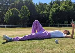 Anushka Sharma Pics: खुले आसमान के नीचे कुछ इस तरह 'चकदा एक्सप्रेस' की प्रैक्टिस कर रही हैं अनुष्का शर्मा, देखें तस्वीरें