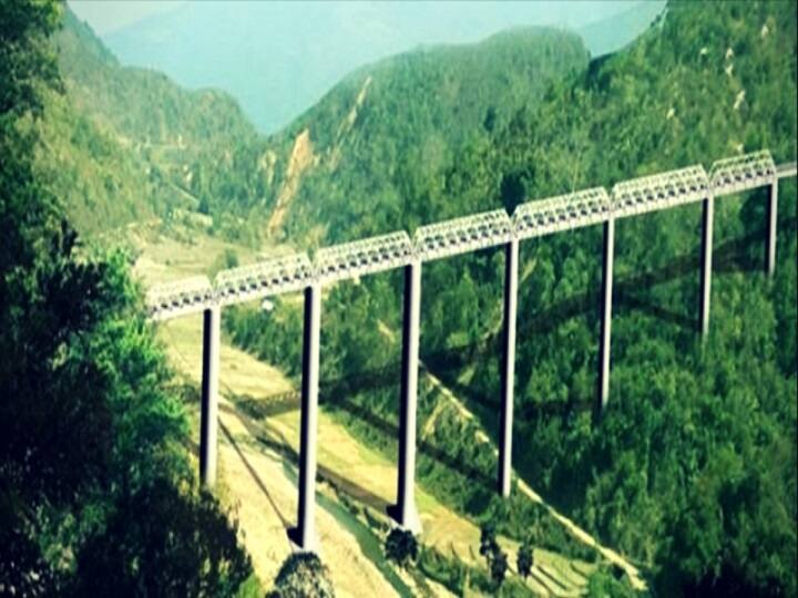 General Knowledge Indian Railways build world's highest bridge in Manipur General Knowledge: मणिपुर में दुनिया का सबसे ऊंचा पुल बना रहा है इंडियन रेलवे, कुतुब मीनार से भी दोगुनी होगी ऊंचाई