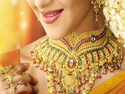 gold and silver price chennai on 26th august 2022 Gold, Silver Price : சென்னையில் இன்று தங்கம் விலை சரிவு..! அப்போ கடைக்கு போகலாமா..?