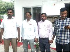 रायबरेली में पेशी खत्म कराने के लिए पेशकार ने मांगी रिश्वत, एंटी करप्शन टीम ने रंगे हाथों पकड़ा