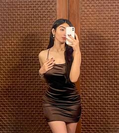 Nazila Sitashi Pics: खूबसूरत ही नहीं ग्लैमरस भी हैं नजिला, यूं ही अपनी गर्लफ्रेंड पर फिदा नहीं हैं मुनव्वर फारूकी