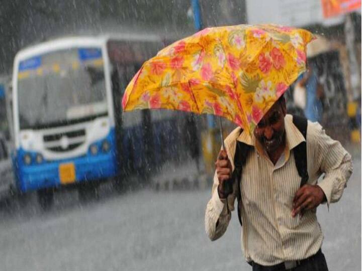 UP Weather Forecast Today 27 August 2022 IMD Yellow Alert For Rain in 27 Districts Including Lucknow Varanasi Prayagraj Kanpur in UP UP Weather Forecast Today: यूपी में आज गरज-चमक के साथ बारिश की चेतावनी, 27 जिलों में येलो अलर्ट जारी