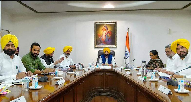 Punjab Cabinet Approval for direct recruitment on 359 technical posts of Agriculture Department, also agreed to fill 80 posts of civil judges ਖੇਤੀਬਾੜੀ ਵਿਭਾਗ ਦੀਆਂ 359 ਤਕਨੀਕੀ ਅਸਾਮੀਆਂ 'ਤੇ ਸਿੱਧੀ ਭਰਤੀ ਨੂੰ ਪ੍ਰਵਾਨਗੀ, ਸਿਵਲ ਜੱਜਾਂ ਦੀਆਂ 80 ਅਸਾਮੀਆਂ ਭਰਨ ਦੀ ਵੀ ਸਹਿਮਤੀ