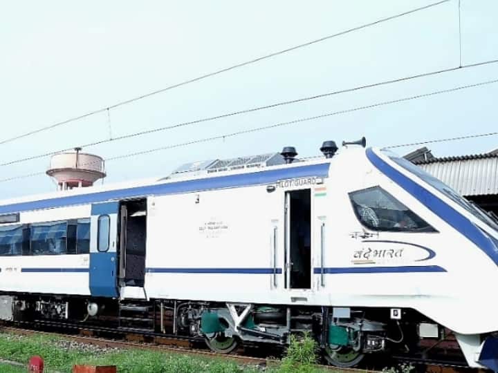 Kota Division West Central Rail Zone Rajasthan Vande Bharat Train speed test up to 180 kmph ANN Vande Bharat Train: स्पीड ट्रायल के दौरान वंदे भारत ट्रेन ने बनाया रिकॉर्ड, छू लिया इतने किलोमीटर प्रति घंटे की रफ्तार