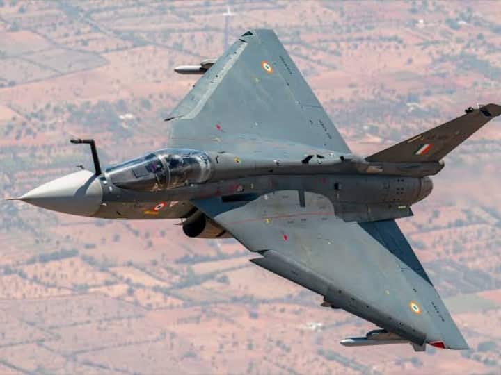 Argentina wants to buy made in India fighter jet Tejas after Malaysia and Colombia Tejas: दुनियाभर में गरजेगा 'भारत का तेजस', मलेशिया और कोलंबिया के बाद अब अर्जेंटीना ने भी दिखाई दिलचस्पी