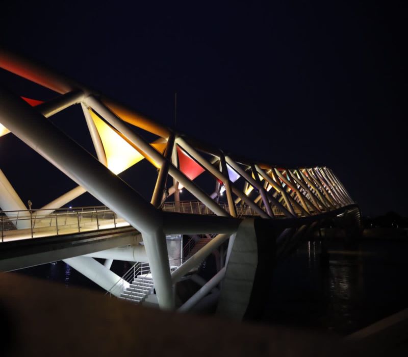 Atal Bridge: साबरमती रिवरफ्रंट पर बनकर तैयार हुआ अटल ब्रिज, उद्घाटन से पहले PM मोदी ने शेयर की खूबसूरत तस्वीरें