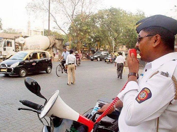 Personnel above 55 years with health problems off duty from road from 12 noon to 5 pm caution by Mumbai traffic police due to rising heat Mumbai Traffic Police : आरोग्याची समस्या असलेले 55 वर्षांवरील मुंबईतील वाहतूक हवालदार दुपारी 12 ते संध्याकाळी 5 पर्यंत रस्त्यावरुन ऑफ ड्युटी