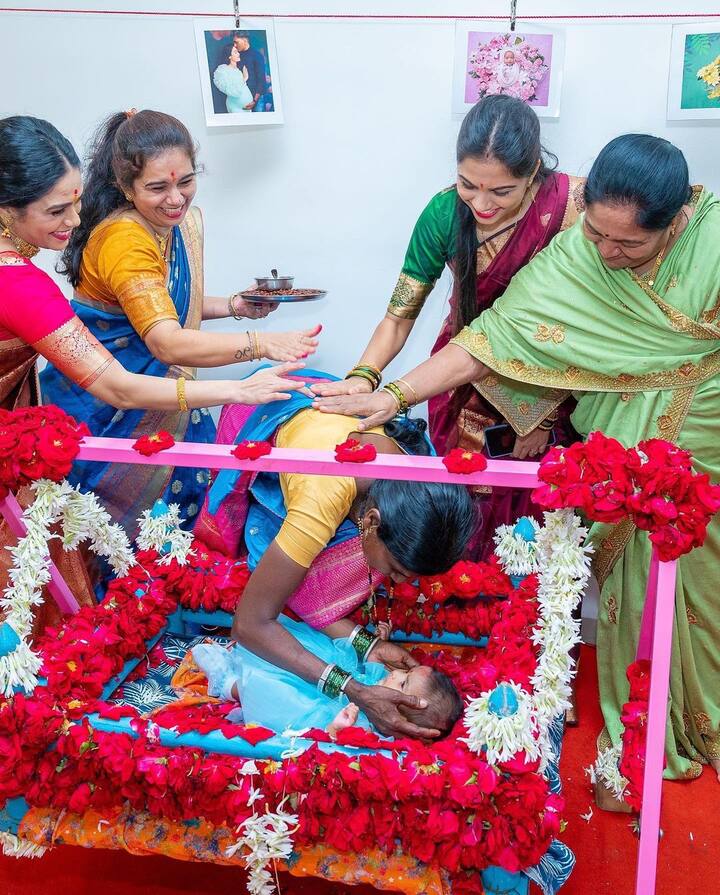 कैलास आणि मीनाक्षी यांनी त्यांच्या मुलीच्या नामकरण सोहळ्याचे काही खास फोटो सोशल मीडियावर शेअर केले आहेत.  (Meenakshi Rathod/instagram)