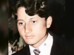 तस्वीर में दिखने वाला ये लड़का आज है बॉलीवुड का बड़ा स्टार, करियर में की हैं सैंकड़ों फिल्में