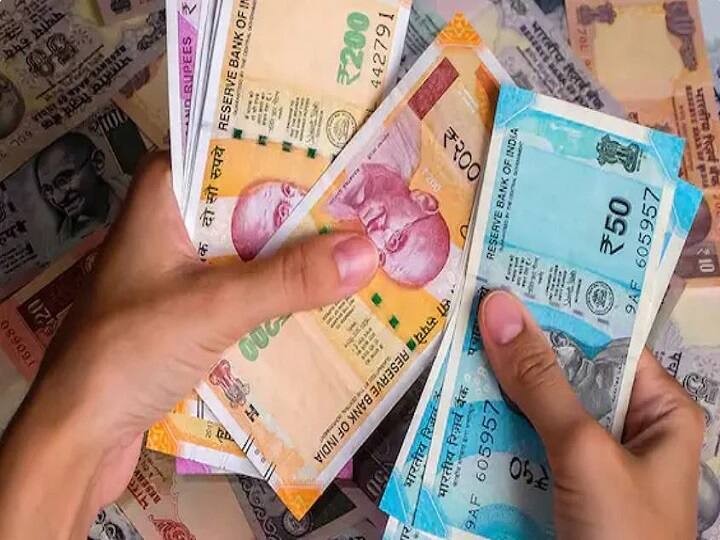 Bajaj Finance interest rate increased 15000 rupees to 5 crore fd rates Effective from 26 August 2022 FD Rate Hike: अब इस फाइनेंस कंपनी ने बढ़ाया एफडी रेट्स! जानिए ग्राहकों को कितना मिलेगा रिटर्न