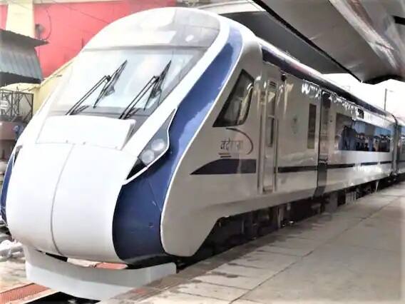 રેલવેના જણાવ્યા અનુસાર આ ટ્રેનના તમામ ટ્રાયલ 15 સપ્ટેમ્બર સુધીમાં પૂર્ણ થઈ જશે. પ્રથમ રાઉન્ડમાં તેને મોહાલીથી સાહનેવાલ સુધી 90 કિમી પ્રતિ કલાકથી 120 કિમી પ્રતિ કલાકની ઝડપે ચલાવવામાં આવી હતી. આ પછી કોટા-નાગદા સેક્શન પર તેનો પ્રયાસ કરવામાં આવ્યો છે. આ ટ્રેનમાં 180 કિમીની સ્પીડ હાંસલ કરવામાં આવી હતી. આ ટ્રેન 220 કિમી પ્રતિ કલાકની ઝડપે દોડી શકે છે પરંતુ દેશમાં હજુ સુધી તેનો કોઈ ટ્રેક નથી.