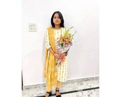 ​​IAS Success Story: राजस्थान के छोटे से गांव की वंदना ने 16 घंटे पढ़ाई कर क्रैक की UPSC परीक्षा