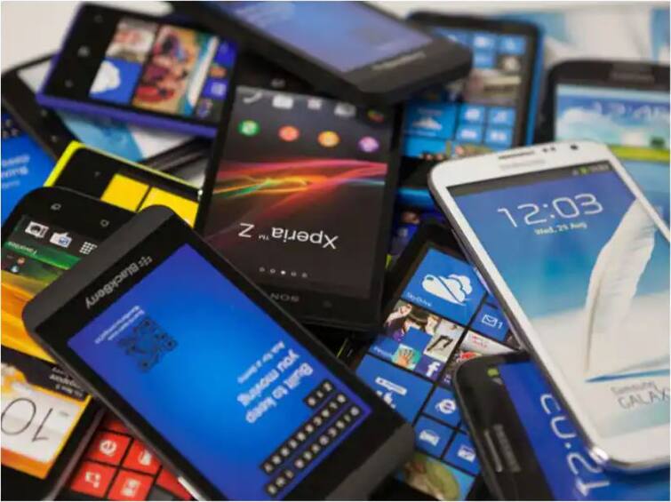 Festive Sale: Phones will be sold fiercely in the festive season, expect record smartphone sales of Rs 61,000 crore – report Festive Sale: ફેસ્ટિવ સિઝનમાં ફોનનું જોરદાર વેચાણ થશે, 61,000 કરોડ રૂપિયાના રેકોર્ડ સ્માર્ટફોન વેચાણની અપેક્ષા - રિપોર્ટ