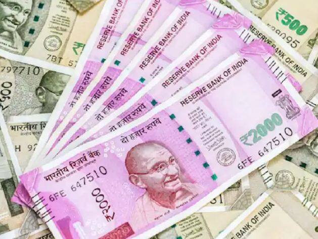 New Rules From 1 September: ਅਗਸਤ ਦਾ ਮਹੀਨਾ 4 ਦਿਨਾਂ ਵਿੱਚ ਖਤਮ ਹੋ ਜਾਵੇਗਾ। ਅਜਿਹੇ 'ਚ ਨਵੇਂ ਮਹੀਨੇ ਦੀ ਸ਼ੁਰੂਆਤ ਨਾਲ ਕਈ ਨਿਯਮ ਬਦਲਣ ਜਾ ਰਹੇ ਹਨ। ਇਸ ਦਾ ਸਿੱਧਾ ਅਸਰ ਤੁਹਾਡੀ ਜੇਬ 'ਤੇ ਪਵੇਗਾ। ਆਓ ਅਸੀਂ ਤੁਹਾਨੂੰ 1 ਸਤੰਬਰ 2022 ਤੋਂ ਬਦਲ ਰਹੇ ਨਿਯਮਾਂ ਬਾਰੇ ਜਾਣਕਾਰੀ ਦਿੰਦੇ ਹਾਂ।